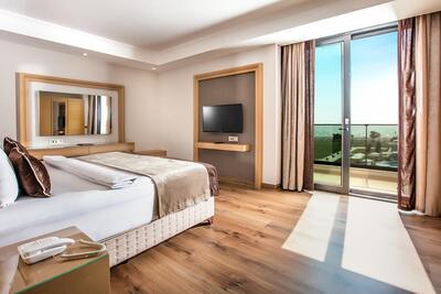   2021   -   Ephesus Beach & sp - , 