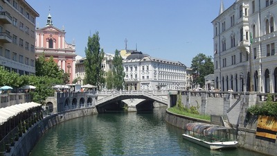 M Hotel -     